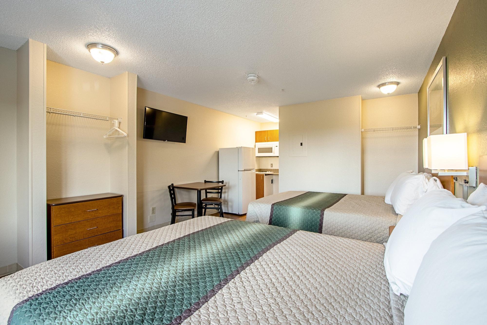 Motel Hometowne By Red Roof Denver - West Lakewood